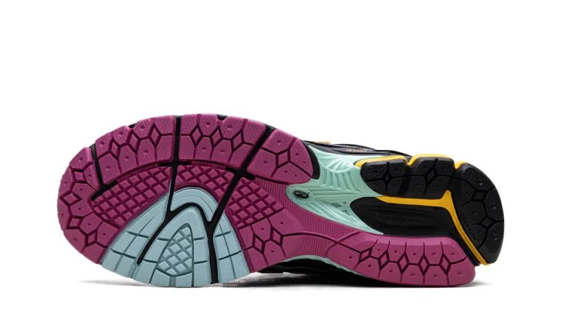 New Balance 1906R 1906 'Black Pink'